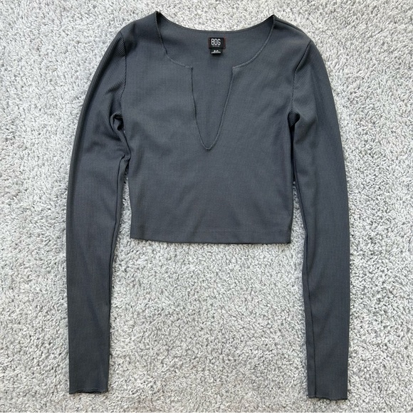BDG Shirt Womens Small Long Sleeve V-Neck Cropped Urban Outfitters Basic Casual - Picture 1 of 3